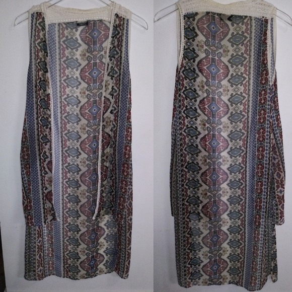 Aztec Print Sleeveless Crochet Trimmed Vest Sz XS - Picture 1 of 4